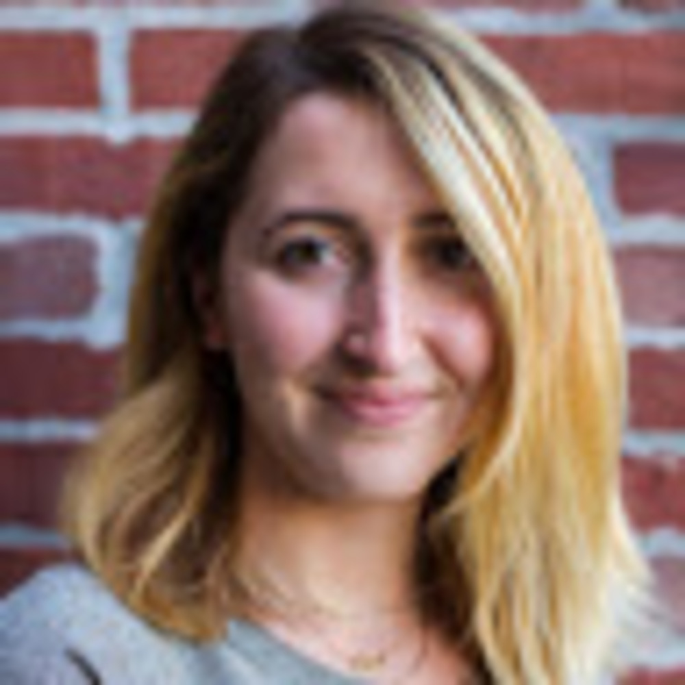 Meet your Posher, Lorina